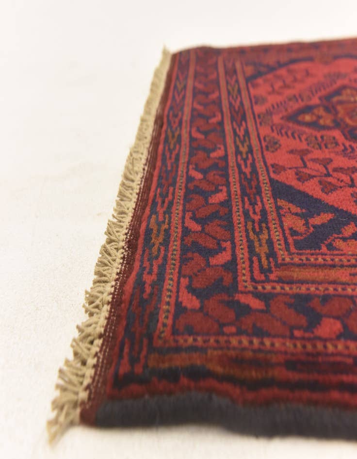 Detail image of 2' 7 x 4' Hand Knotted Khal Mohammadi Wool Rug