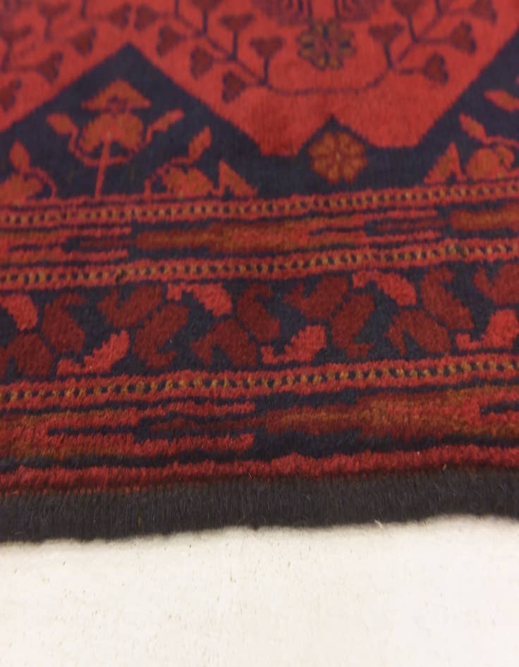 Detail image of 2' 7 x 4' Hand Knotted Khal Mohammadi Wool Rug