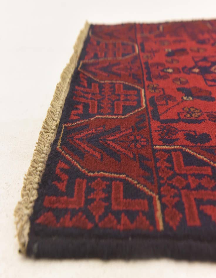 Detail image of 2' 7 x 4' 1  Hand Knotted Khal Mohammadi Wool Rug