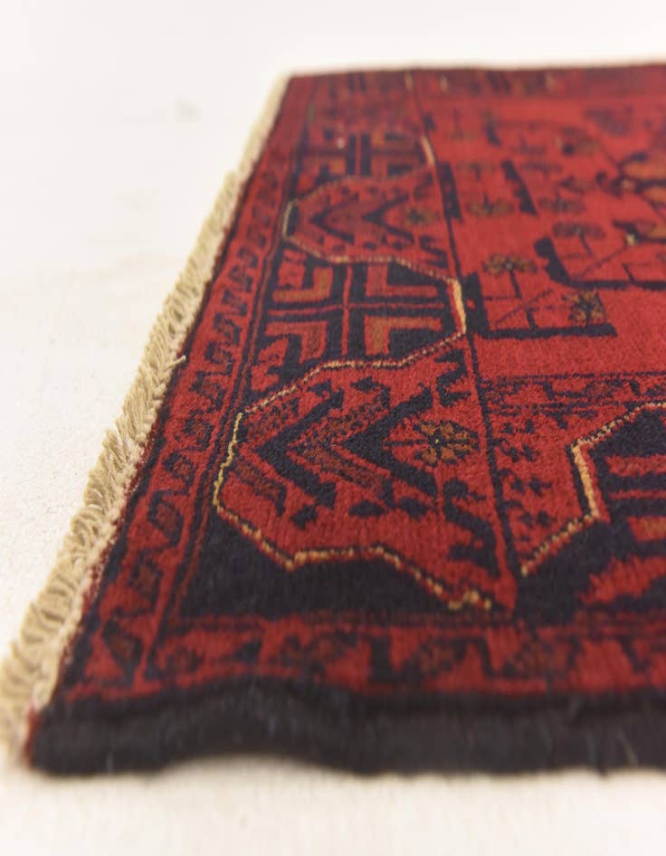 Detail image of 2' 8 x 4'  Hand Knotted Khal Mohammadi Wool Rug