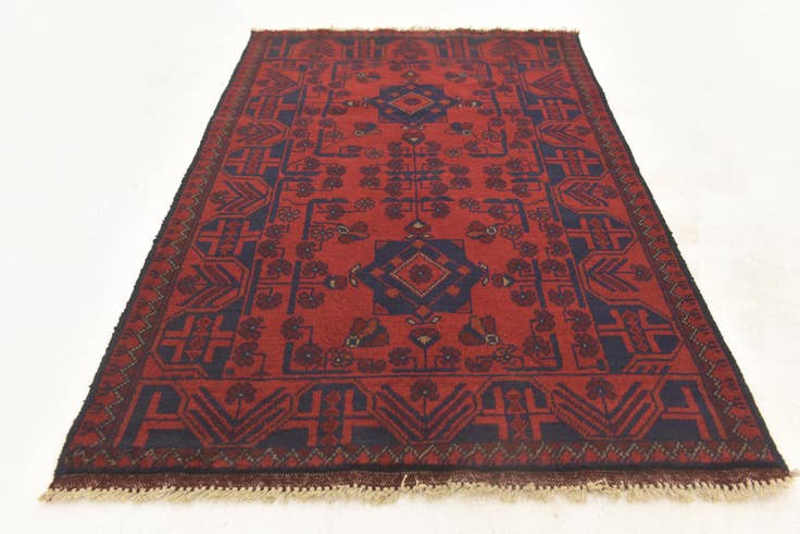 Detail image of 2' 7 x 4' 2 Hand Knotted Khal Mohammadi Wool Rug