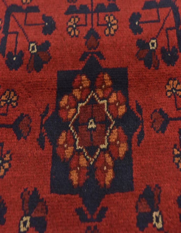 Detail image of 2' 5 x 4'  Hand Knotted Khal Mohammadi Wool Rug