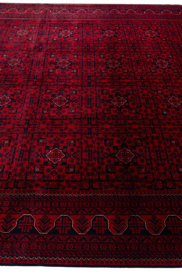 Detail image of 8' 4 x 11' 2 Hand Knotted Khal Mohammadi Rug