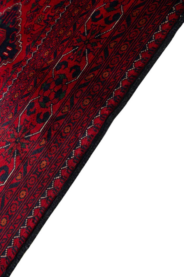 Detail image of 8' 2 x 11' 3 Hand Knotted Khal Mohammadi Wool Rug