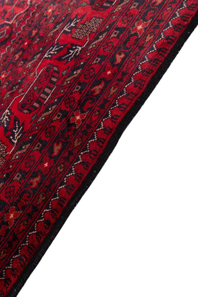 Detail image of 8' x 11' 7 Hand Knotted Khal Mohammadi Wool Rug