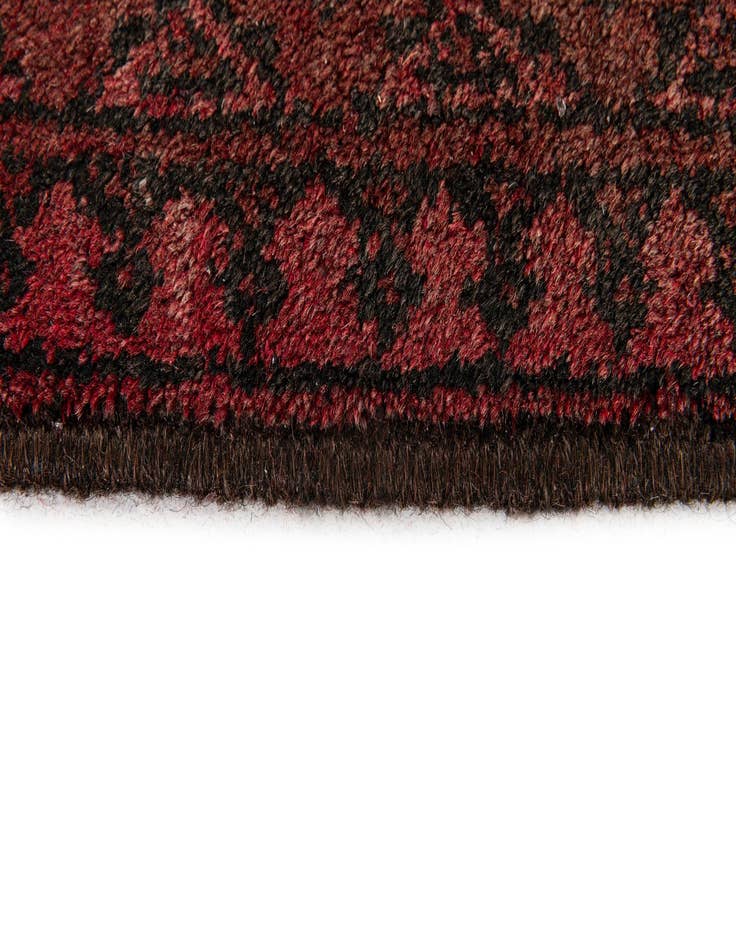 Detail image of 6' 7 x 9' 5 Hand Knotted Khal Mohammadi Wool Rug