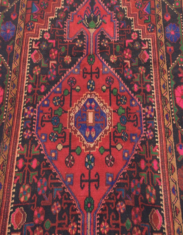 Detail image of 4' 7 x 7' 10 Hand Knotted Khamseh Persian Wool Rug