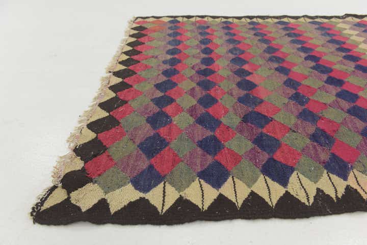 4' 6 x 8' Hand Woven Kilim Fars Wool Rug