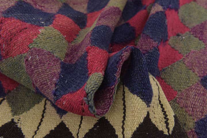 4' 6 x 8' Hand Woven Kilim Fars Wool Rug