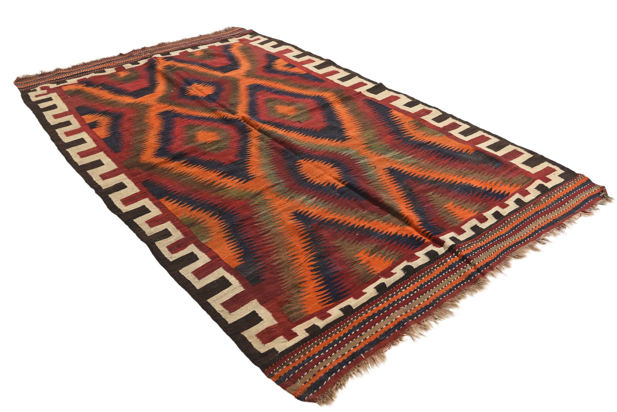 5' 7 x 8' 10 Hand Woven Kilim Fars Wool Rug