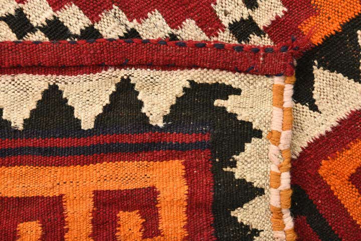 4' 3 x 5' 1 Hand Woven Kilim Fars Wool Rug