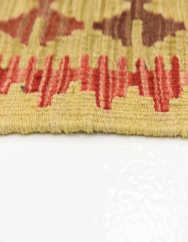 Detail image of 3' 3 x 5'  Hand Woven Kilim Maymana Wool Rug