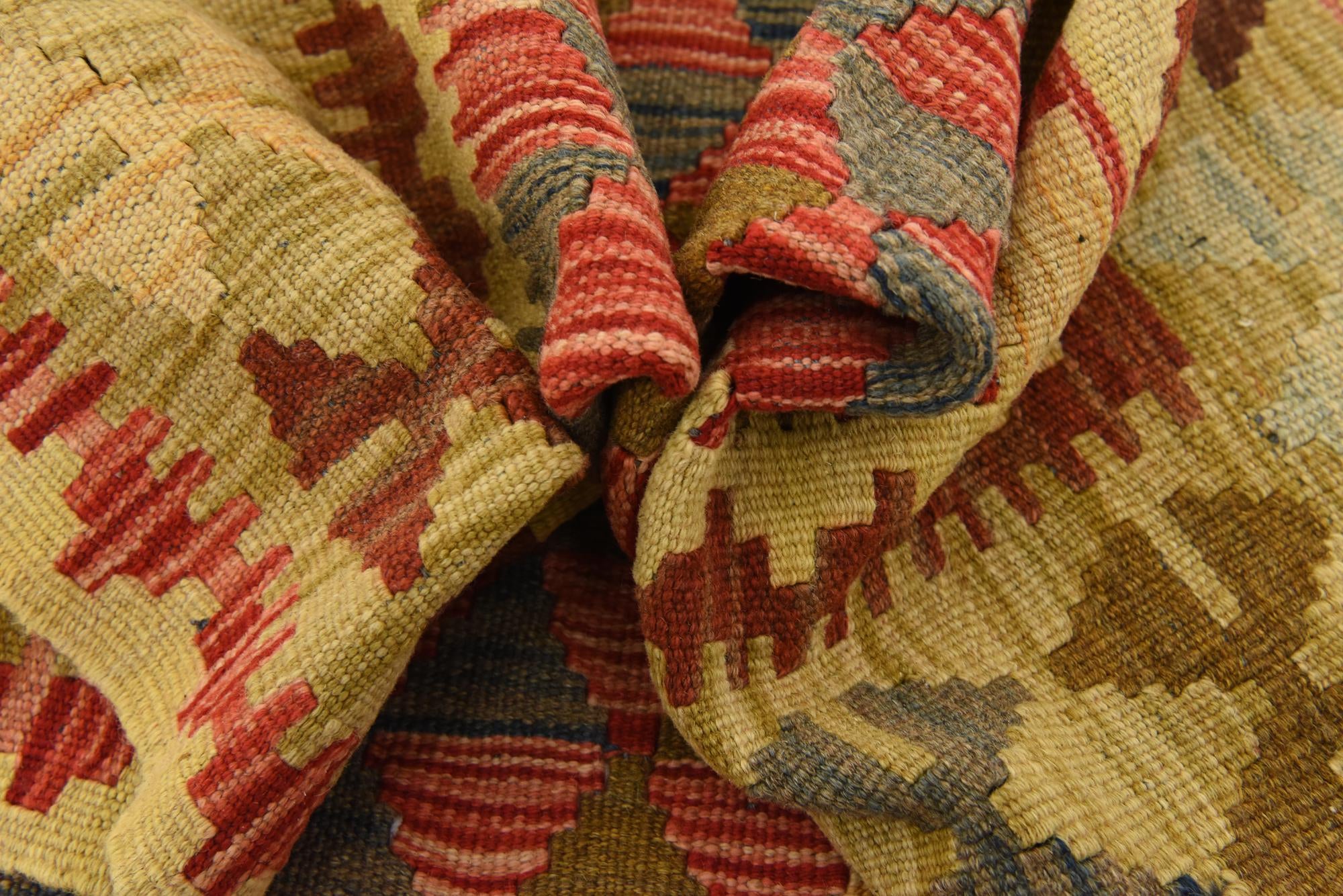 100cm x 150cm Hand Woven Kilim Maymana Wool Rug