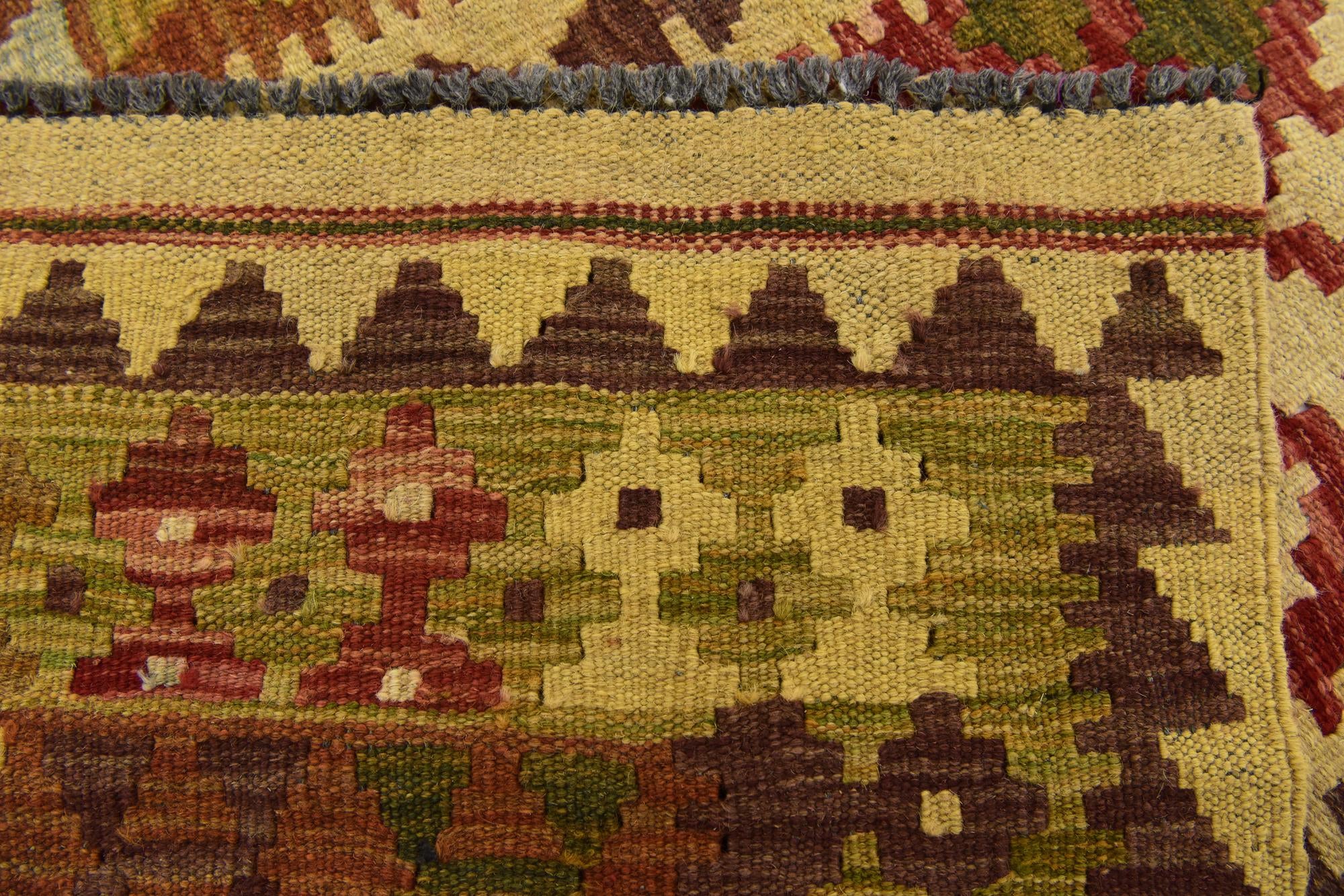 3' 4 x 5' 5 Hand Woven Kilim Maymana Wool Rug