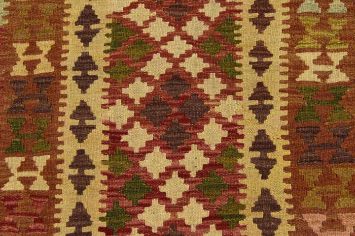3' 4 x 5' 5 Hand Woven Kilim Maymana Wool Rug