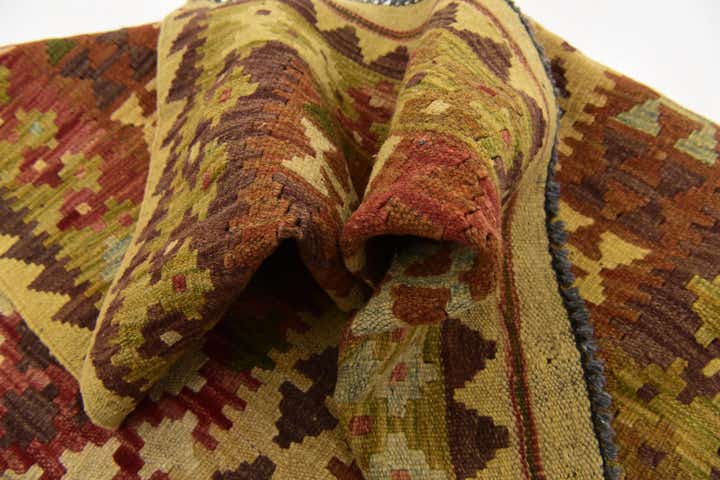 3' 4 x 5' 5 Hand Woven Kilim Maymana Wool Rug