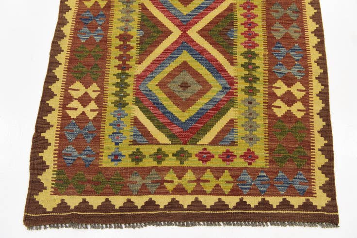 Detail image of 3' 3 x 5' 3 Hand Woven Kilim Maymana Wool Rug