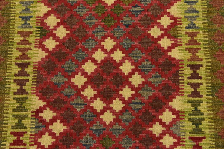 Detail image of 3' 4 x 6' 3 Hand Woven Kilim Maymana Wool Rug