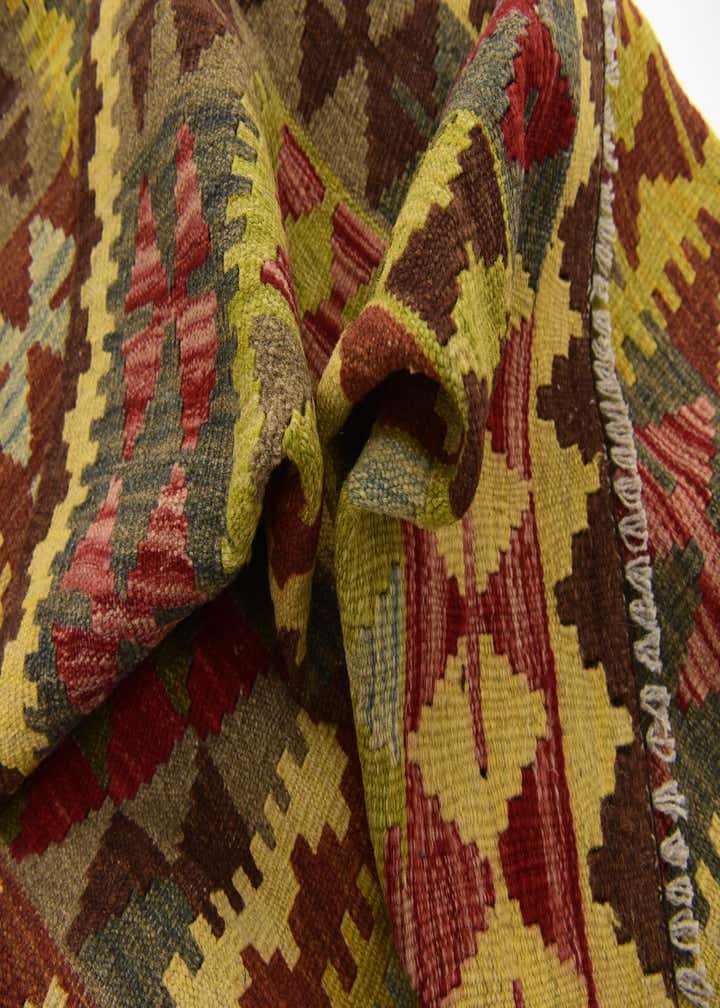 3' 5 x 6' 5 Hand Woven Kilim Maymana Wool Rug