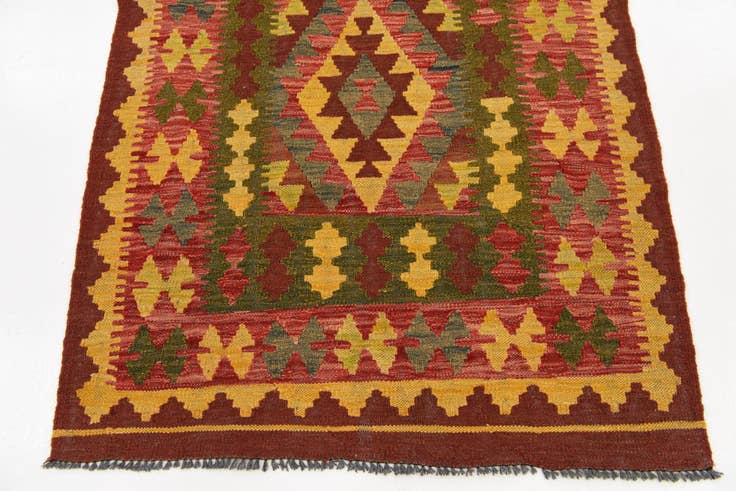 Detail image of 3' 5 x 6' 2 Hand Woven Kilim Maymana Wool Rug