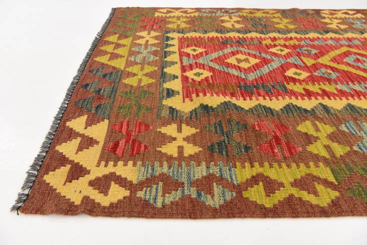 Detail image of 3' 4 x 5' 3 Hand Woven Kilim Maymana Wool Rug