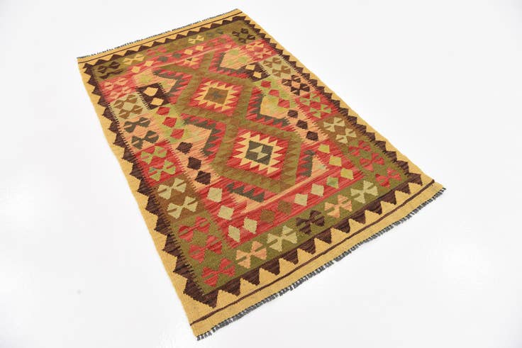 Detail image of 3' 3 x 5' Hand Woven Kilim Maymana Wool Rug