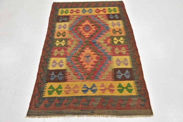 Detail image of 3' 2 x 5' Hand Woven Kilim Maymana Wool Rug