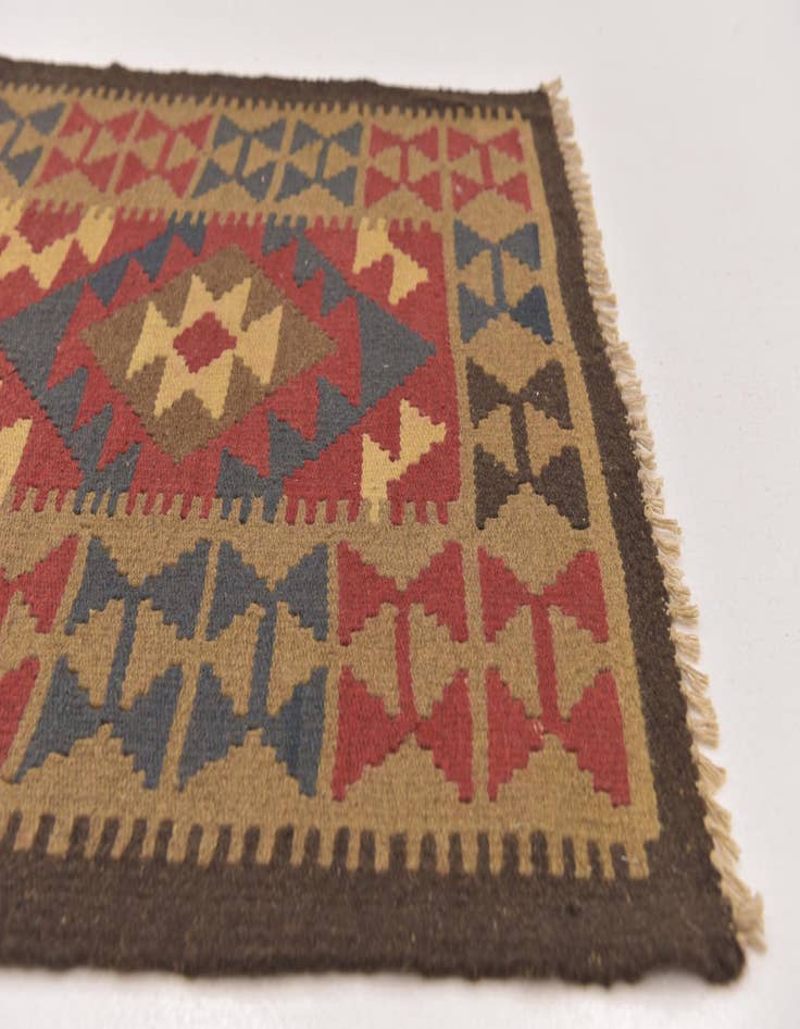 Detail image of 3' 2 x 4' 10  Hand Woven Kilim Maymana Wool Rug