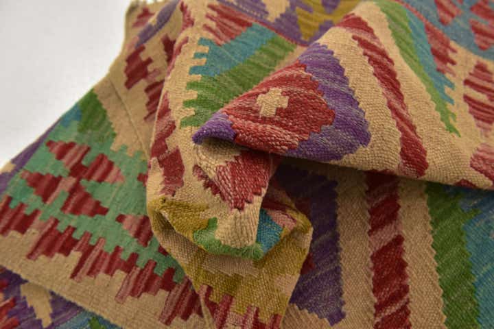 2' 4 x 6' 6 Hand Woven Kilim Maymana Wool Rug