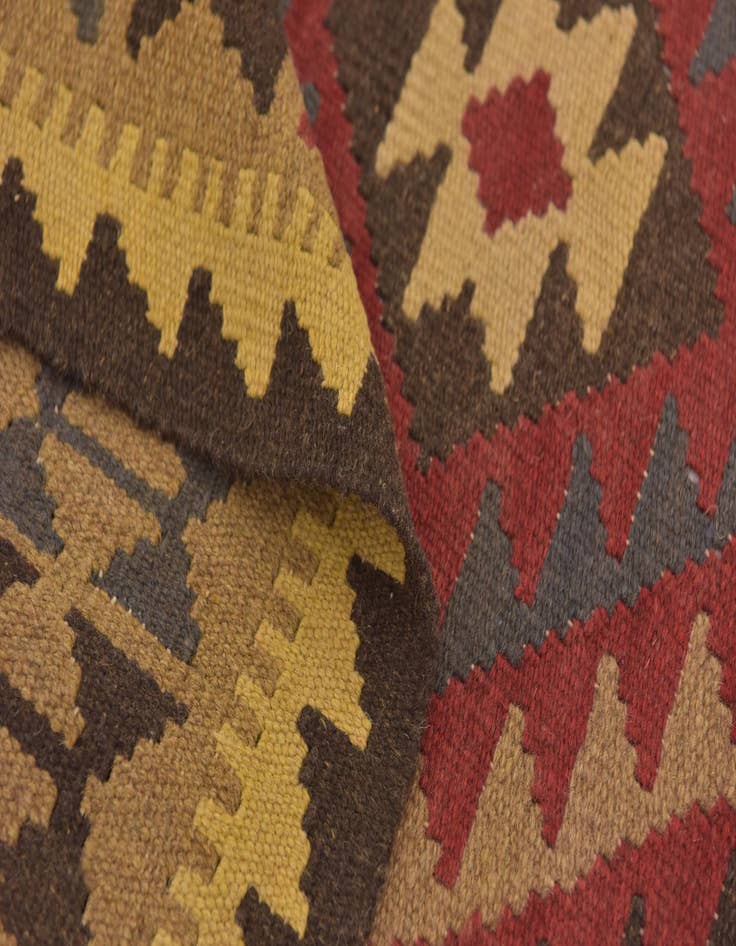 Detail image of 3' 6 x 6' 7 Hand Woven Kilim Maymana Wool Rug