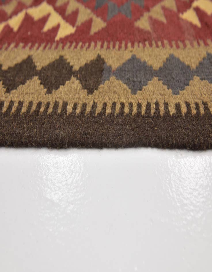Detail image of 5' x 8' 5  Hand Woven Kilim Maymana Wool Rug