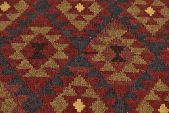 5' 4 x 8' Hand Woven Kilim Maymana Wool Rug