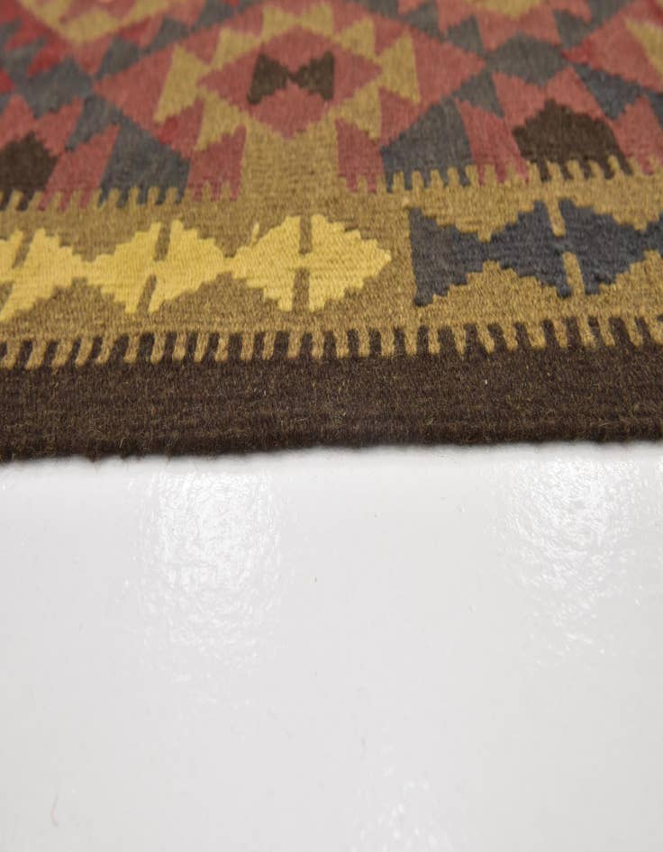 Detail image of 5' 4 x 8'  Hand Woven Kilim Maymana Wool Rug