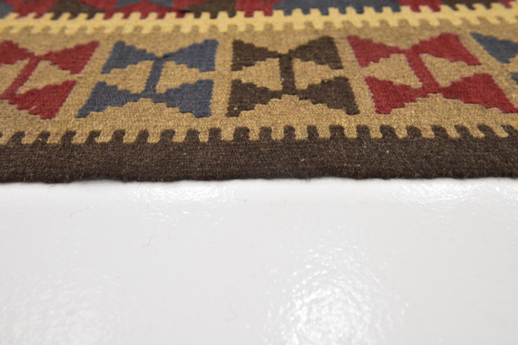 5' 2 x 8' Hand Woven Kilim Maymana Wool Rug
