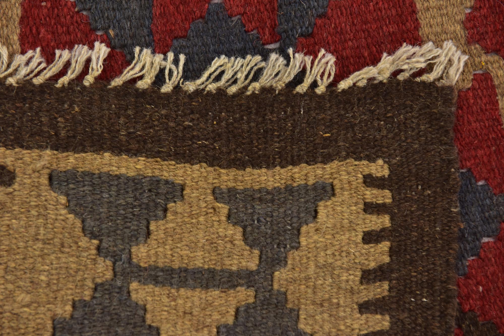 5' 2 x 8' Hand Woven Kilim Maymana Wool Rug