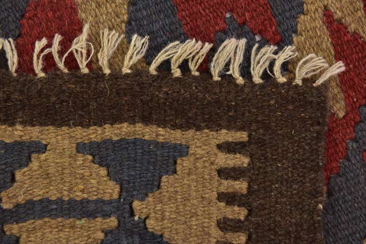 4' 9 x 8' 4 Hand Woven Kilim Maymana Wool Rug
