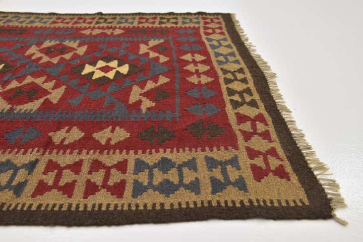 4' 9 x 8' 4 Hand Woven Kilim Maymana Wool Rug