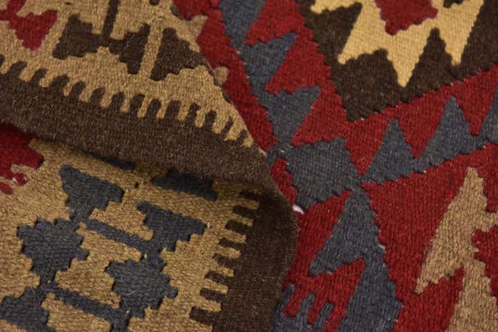 4' 9 x 8' 4 Hand Woven Kilim Maymana Wool Rug