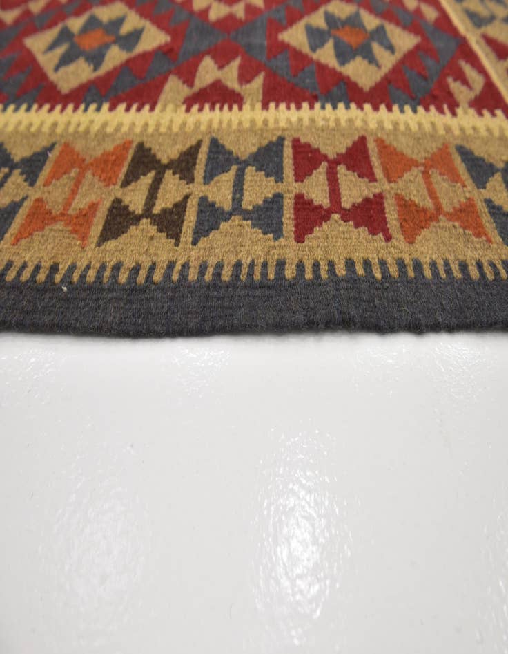 Detail image of 5' 2 x 8' 6  Hand Woven Kilim Maymana Wool Rug