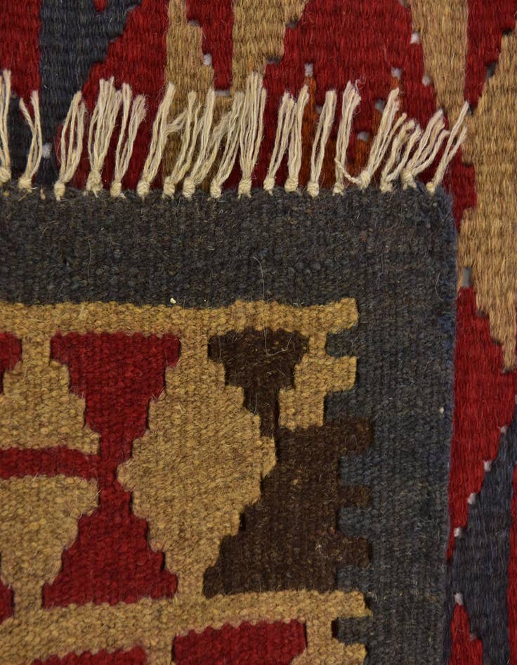 Detail image of 5' 2 x 8' 6  Hand Woven Kilim Maymana Wool Rug