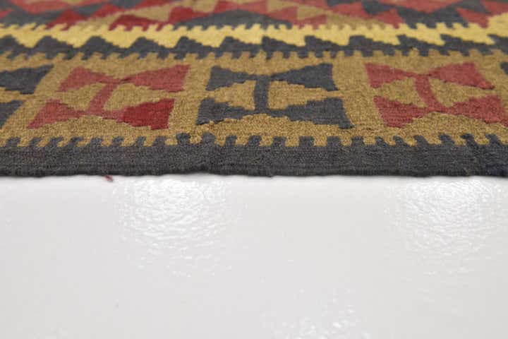 5' x 8' 5 Hand Woven Kilim Maymana Wool Rug