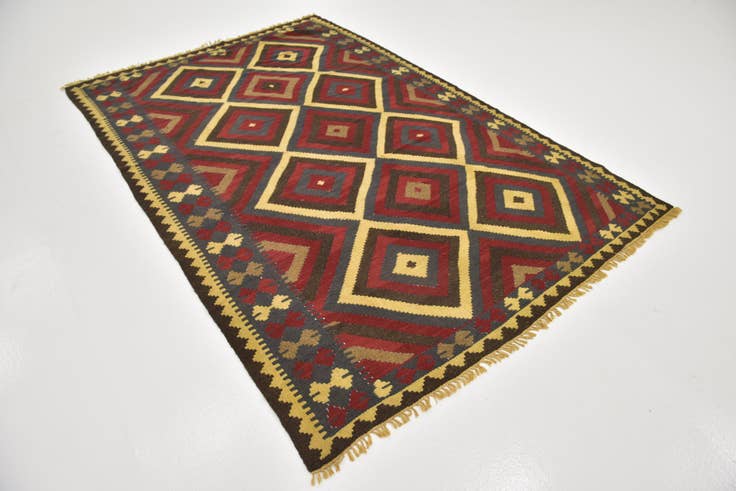 Detail image of 5' 7 x 8' 5 Hand Woven Kilim Maymana Wool Rug