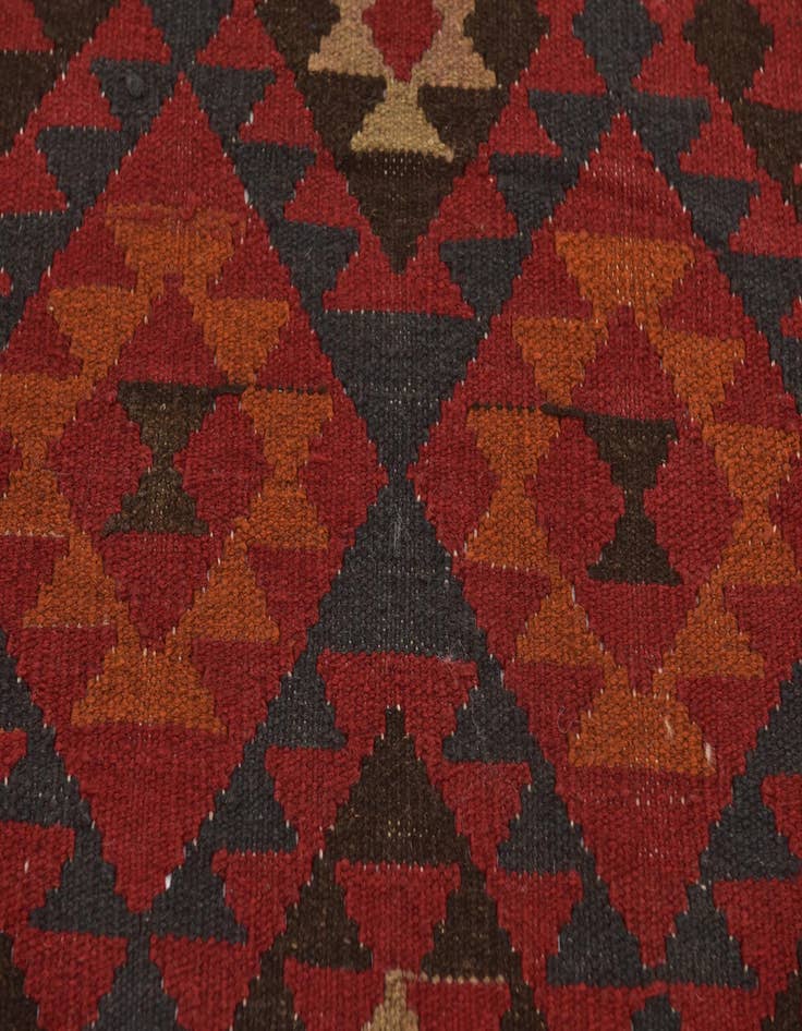 Detail image of 3' 5 x 6' 6  Hand Woven Kilim Maymana Wool Rug