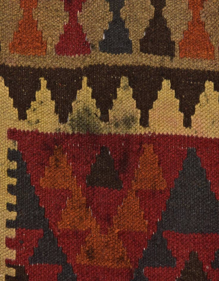 Detail image of 3' 5 x 6' 6  Hand Woven Kilim Maymana Wool Rug