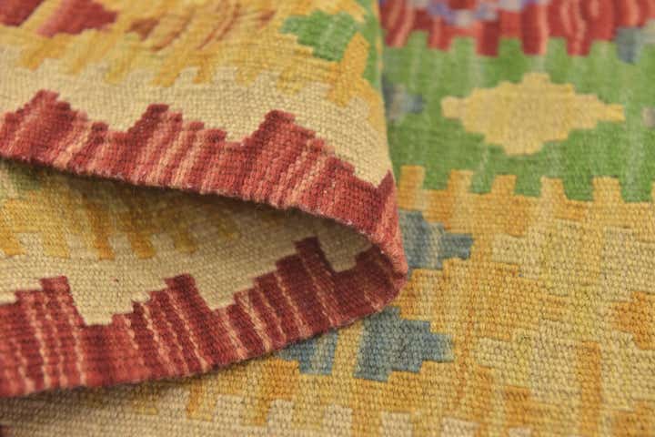 2' 6 x 4' Hand Woven Kilim Maymana Wool Rug