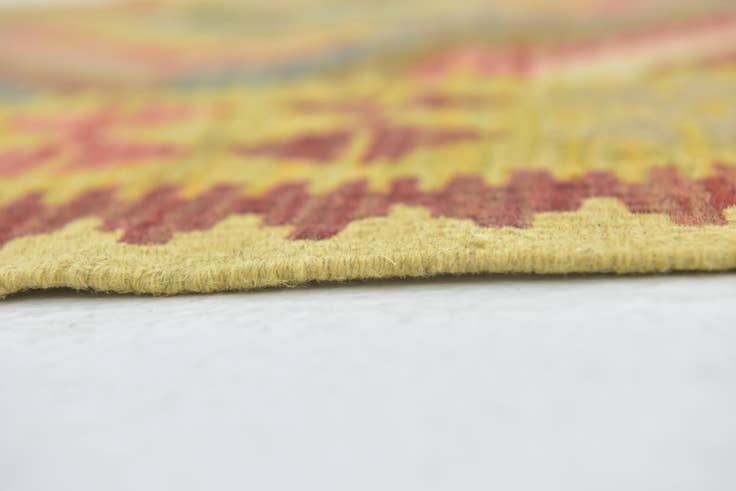 Detail image of 3' 2 x 4' Hand Woven Kilim Maymana Wool Rug