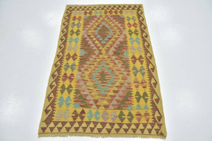 Detail image of 3' 3 x 5' Hand Woven Kilim Maymana Wool Rug