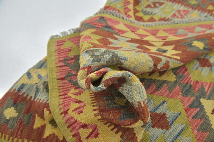 4' 3 x 6' 6 Hand Woven Kilim Maymana Wool Rug