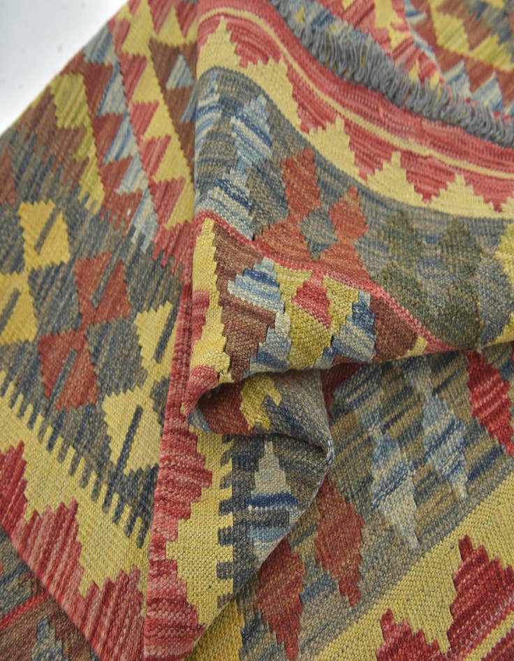 Detail image of 3' 6 x 5'  Hand Woven Kilim Maymana Wool Rug
