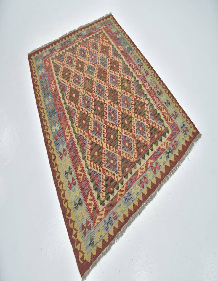 Detail image of 5' 2 x 6' 4 Hand Woven Kilim Maymana Wool Rug